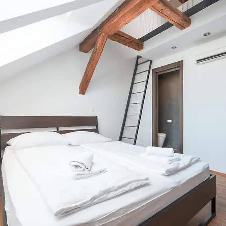 Ξενοδοχείο Atik Λιουμπλιάνα