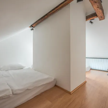 Atik 2* Любляна